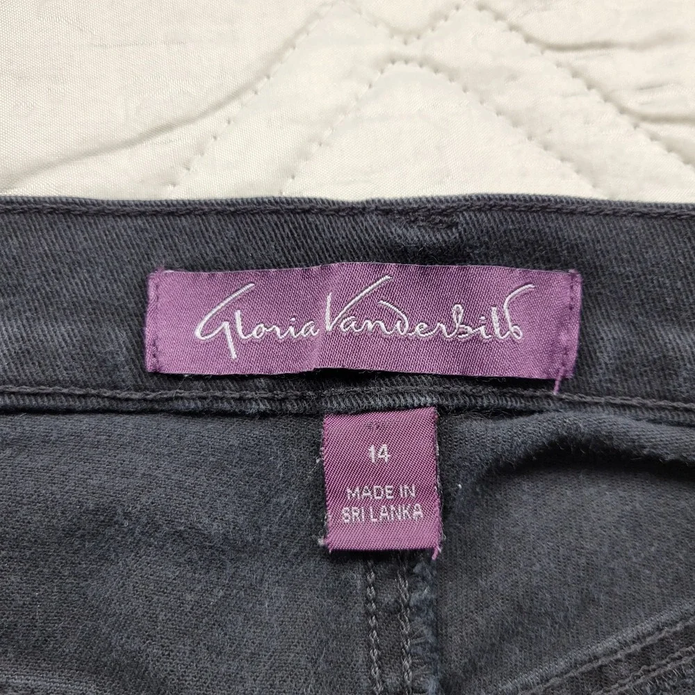 Gloria Vanderbilt gloria vanderbilt